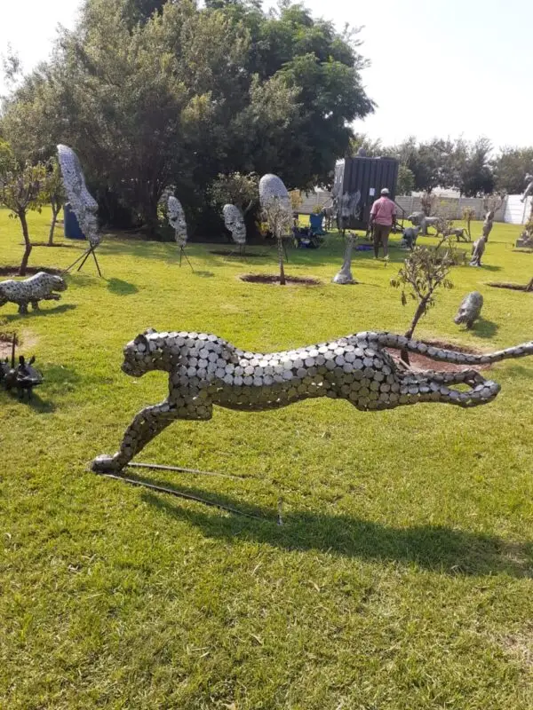 Leopard - Metal Art Sculpture