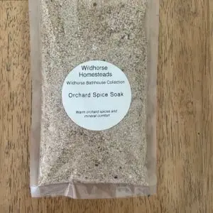 Orchard Spice Soak, Magnesium Salt, Bicarbonate of Soda, Orange Powder, Rosemary, Cinnamon, Ginger, Star Anise, Clove, Sweet Orange Oil